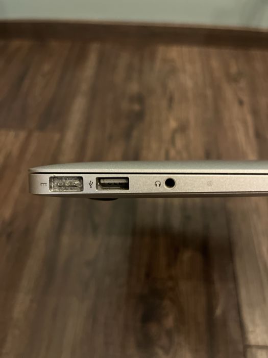 MacBook Air (13-inch, Mid 2011)