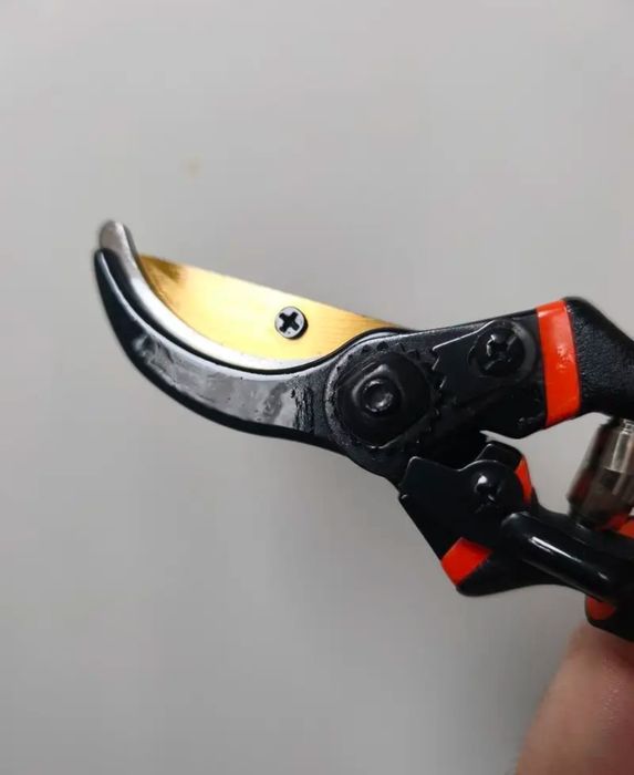 Tesoura de Poda Profissional