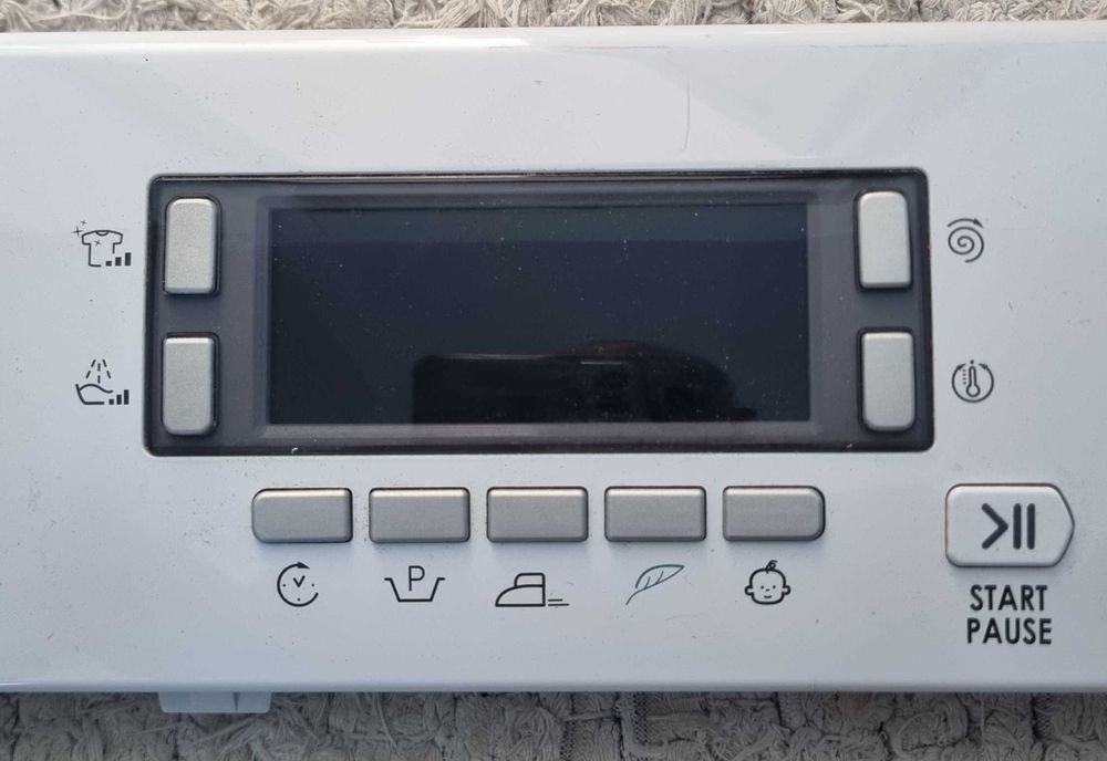 Pralka Ariston Hotpoint WMD823 komputer