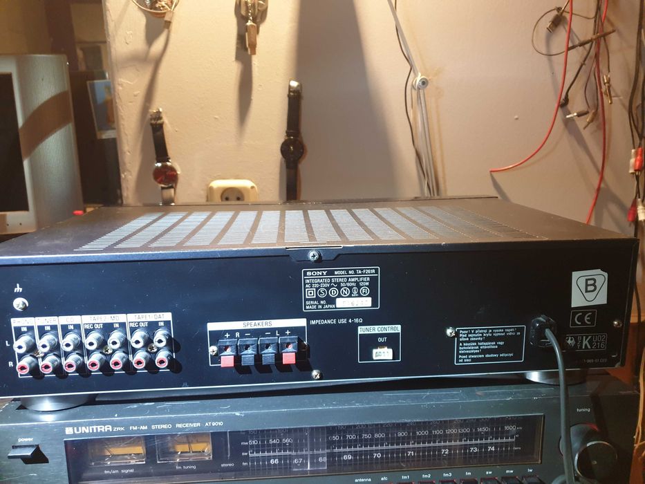 Wzmacniacz SONY TA-F261R