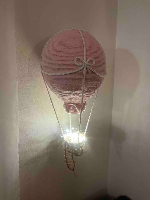 Vende-se balões como decoração