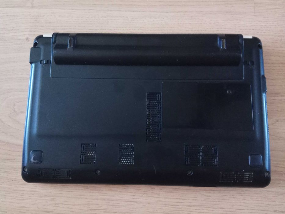 Стильний та якісний нетбук Lenovo 2 ядра/ 2 Гб ОЗУ/ 320Гб/ 4 години батарея