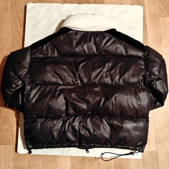 Женская куртка-пуховик Moncler Chouelle