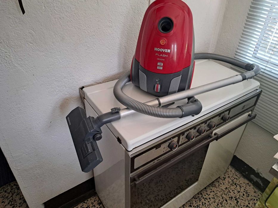 Aspirador HOOVER - como NOVO