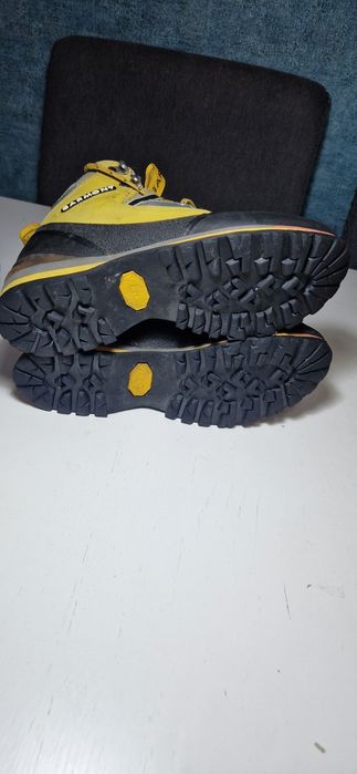 Garmont  40.        .