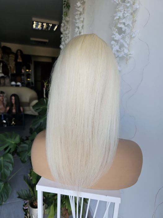 Tupet topper z włosów naturalnych jasny blond 50 cm treska system