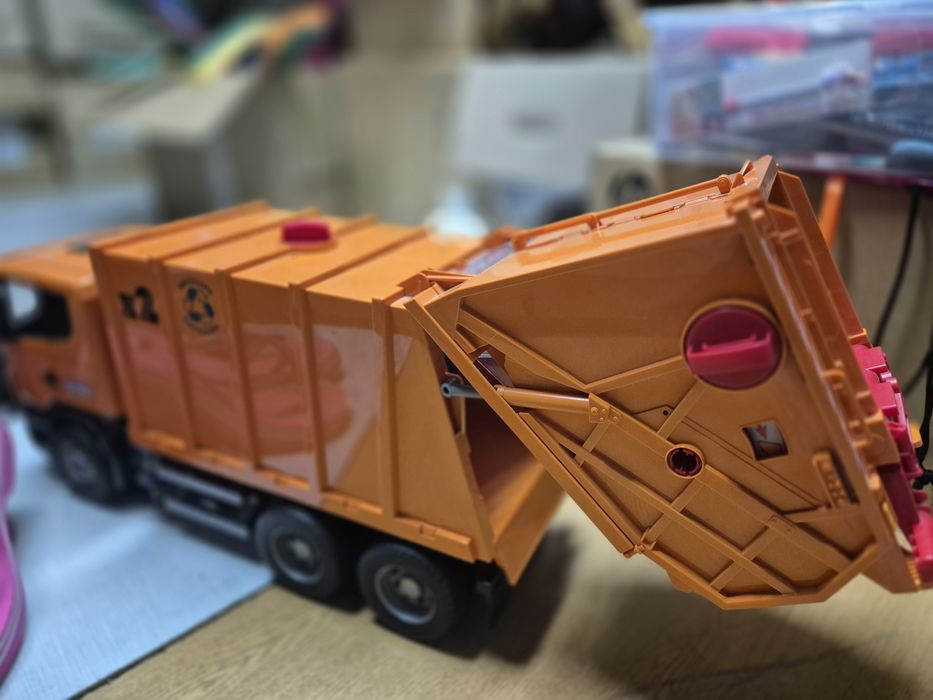 Śmieciarka jak nowa