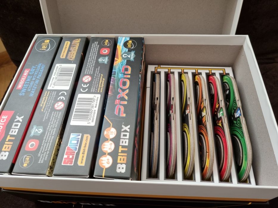 Gra planszowa 8bitbox