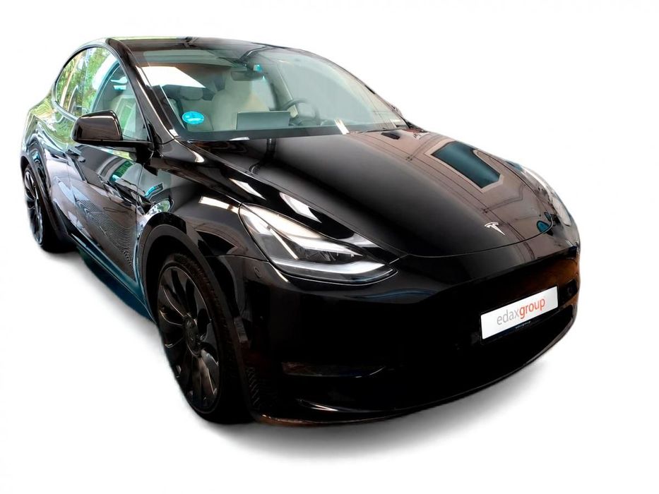 Tesla Model Y Performance Dual Motor AWD
