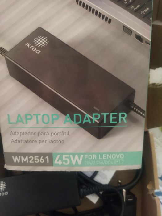 Carregador portátil lenovo