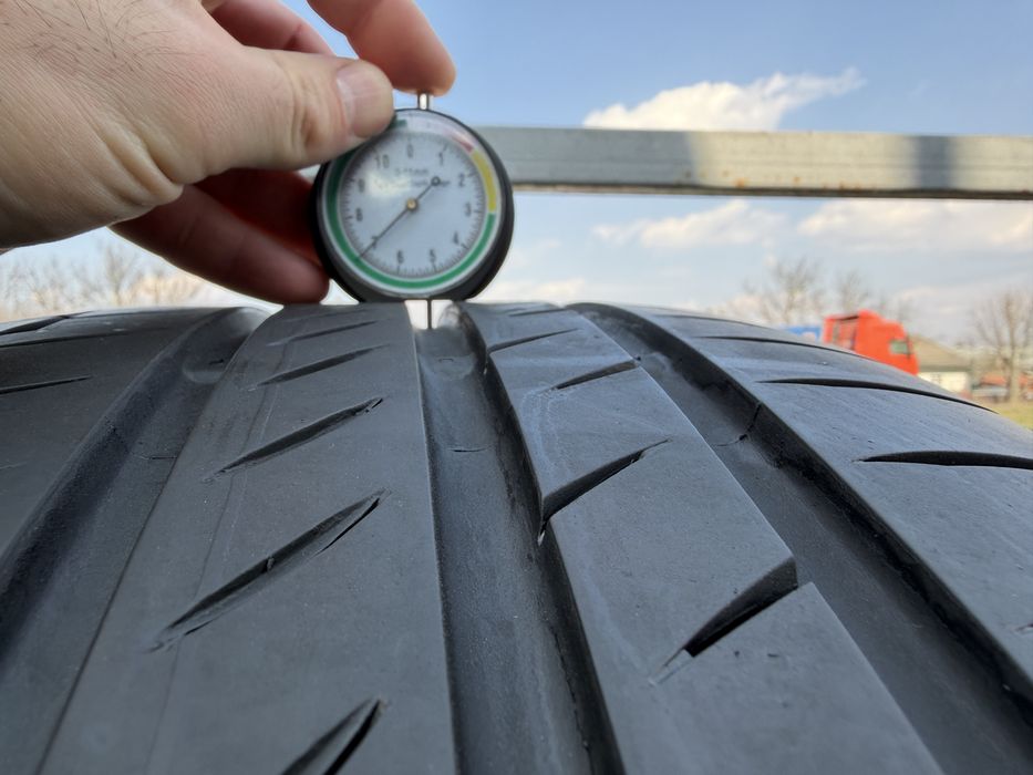 Шини б/у 245/45 R19 Continental 4шт