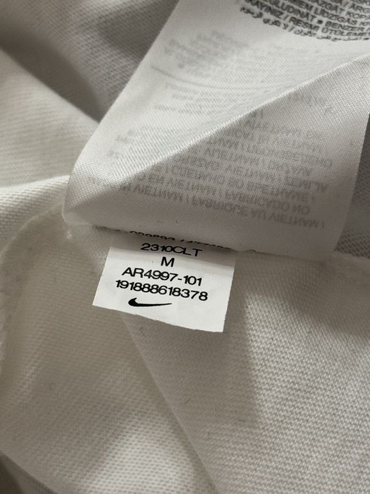 Koszulka Nike M tshirt haft NOWA biała