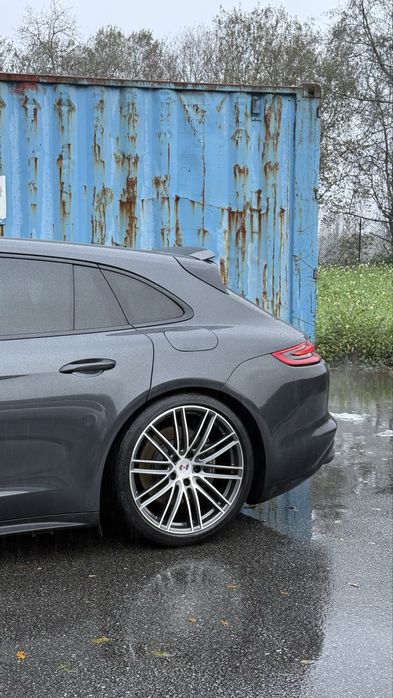 Porsche Panamera sport turismo