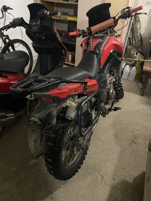 Продам шинерай x-trail 250