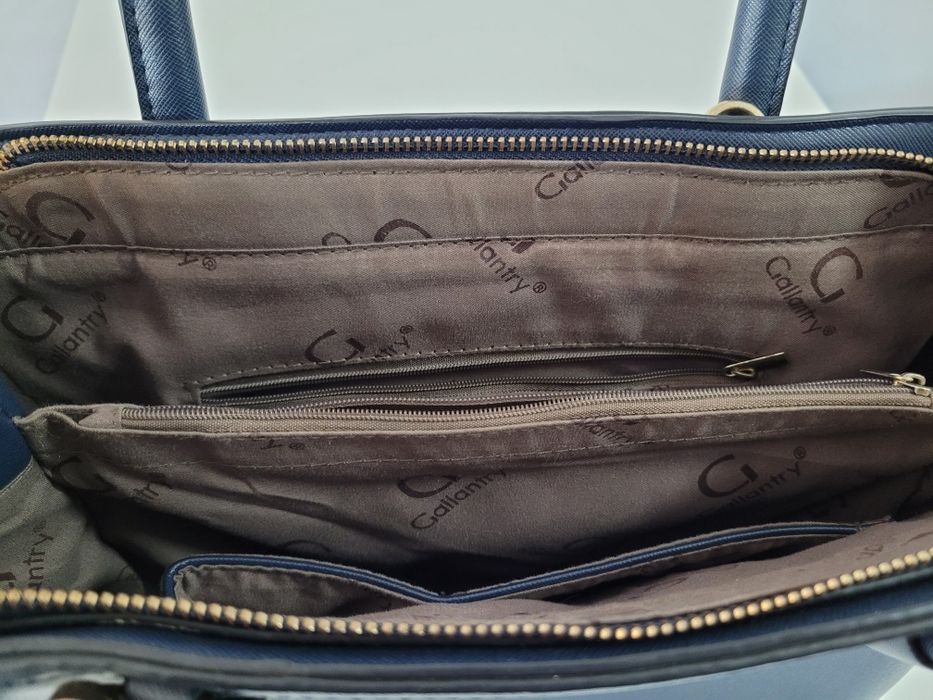 Duża granatowa torebka Gallantry