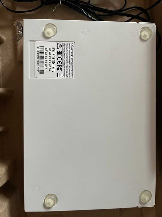 Продам Комутатор MikroTik Cloud Router Switch 212-1G-10S-1S+IN