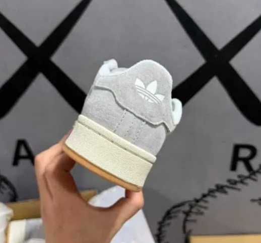 adidas originals CAMPUS 00s 22 R.42
