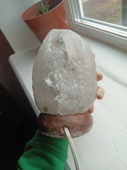 Натуральна соляная лампа