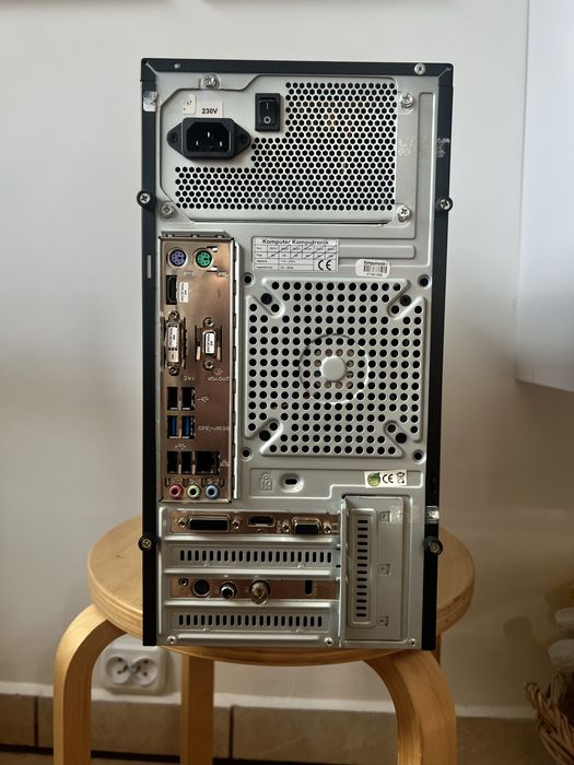 Komputer stacjonarny i5 + 16GB RAM + 595GB HDD
