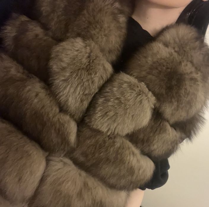 Futro z lisa, bogate w ilość włosia