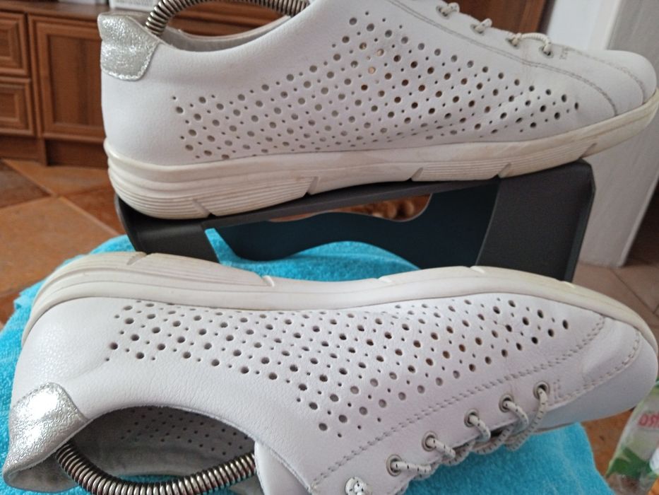 Rieker 42 sneakersy skóra naturalna