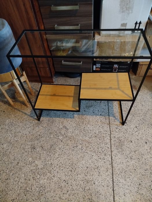 Sprzedam regał i pufe