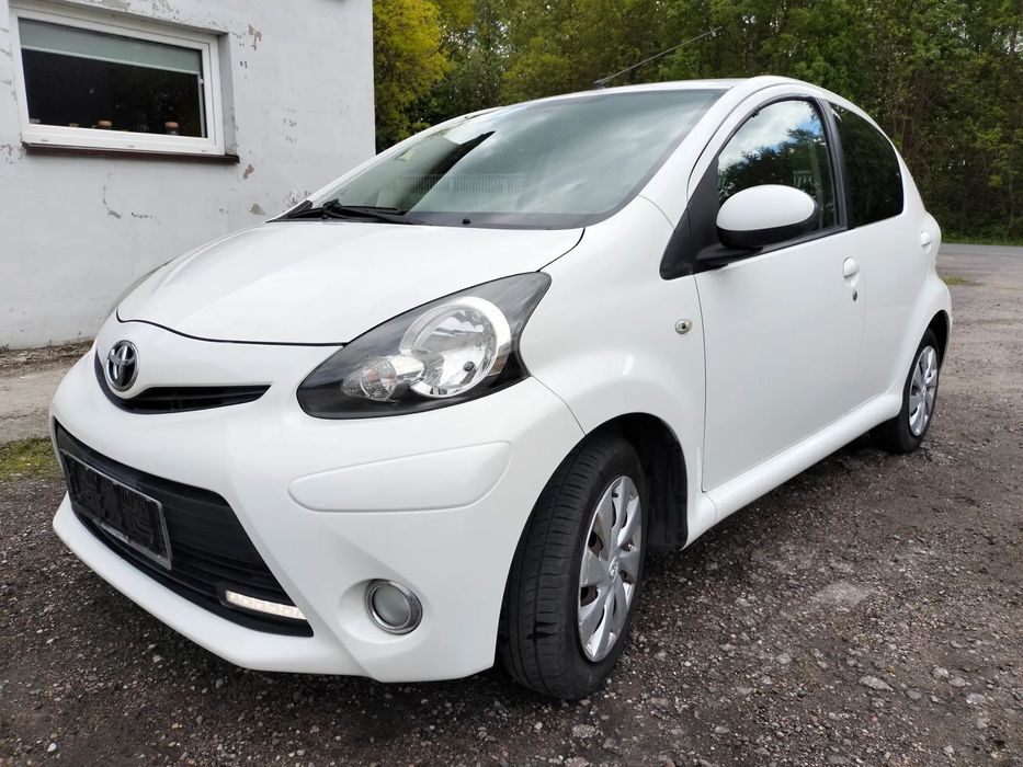 Toyota Aygo Cały w orginale