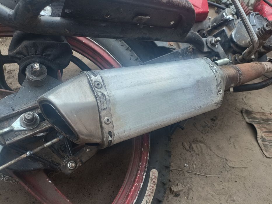 альфа 125 кубов червона