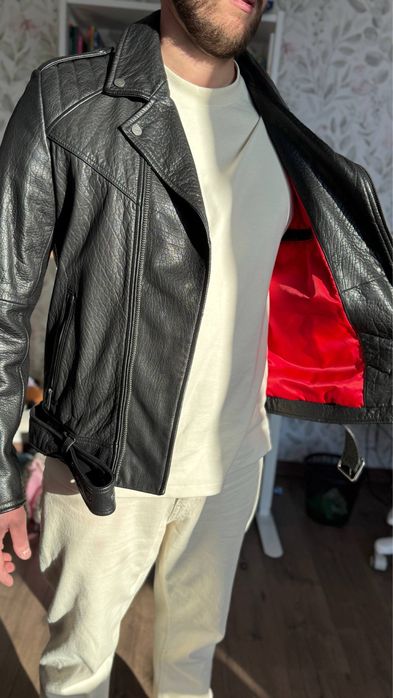 Шкіряна чоловіча куртка Hugo L