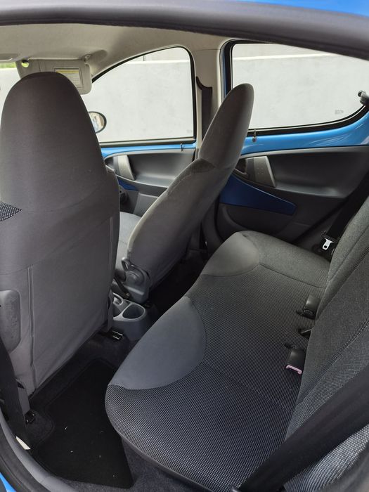 Peugeot 107 super econômico