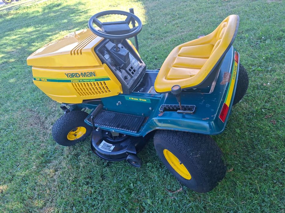 Traktorek kosiarka  yard man  13hp 4 koła skrętne