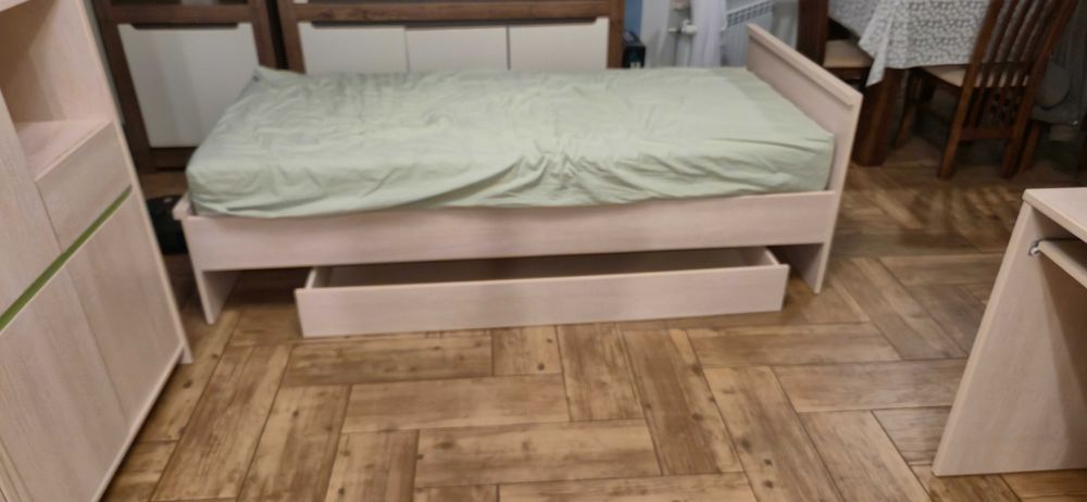 Zestaw mebli młodzieżowych Numlock BRW