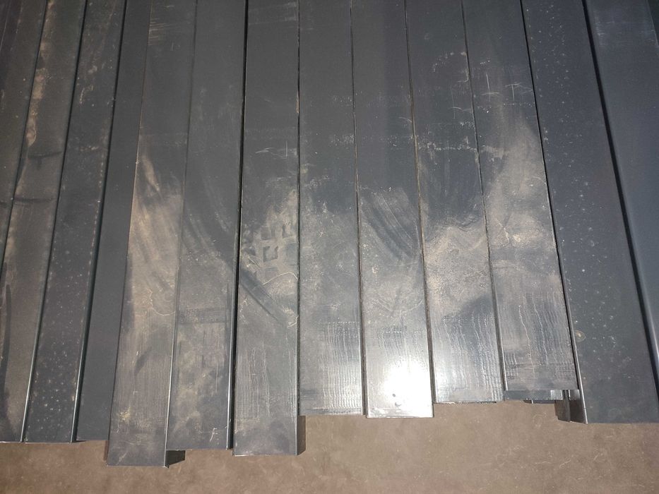 Słupek ogrodzeniowy 60x40x1,2 wys. 2,3m GRAFIT 7016 - II GATUNEK