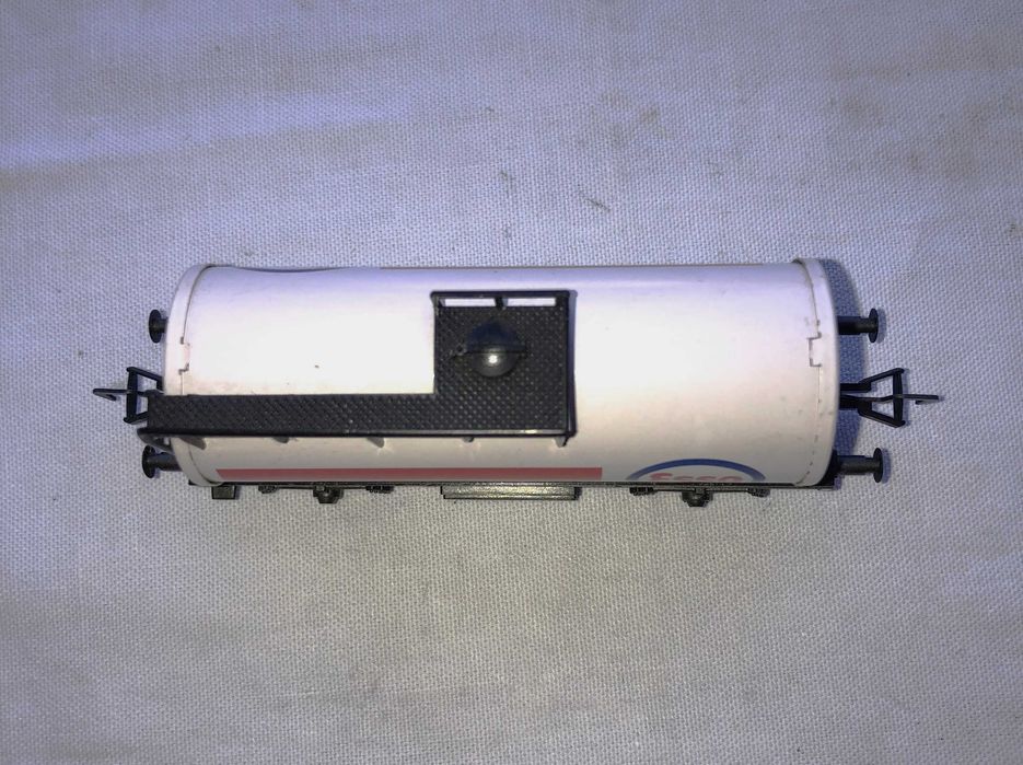 FLEISCHMANN 5400, Contentor Esso, NOVO, DC