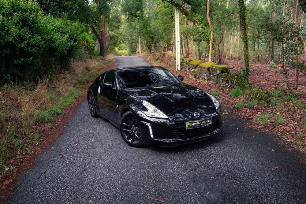 Nissan 370 Z Black Edition