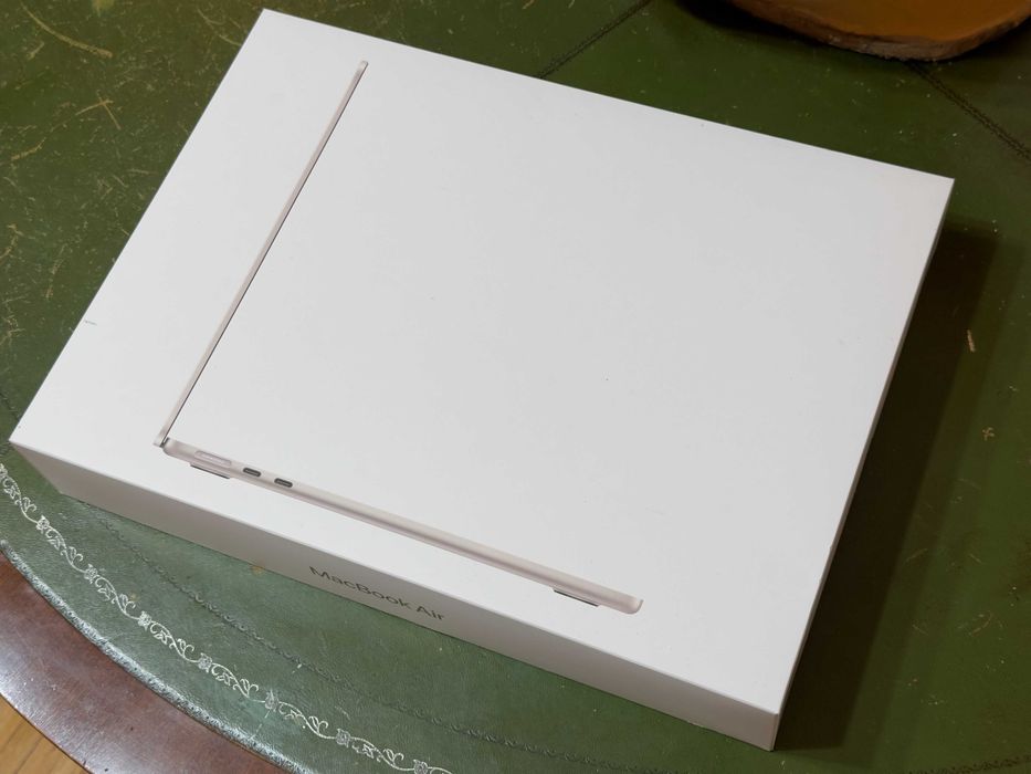 Apple Macbook Air M4 2025 16GB/256GB | Super Stan | Bateria 98% | BOX
