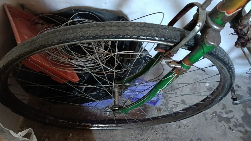 Bicicleta muito antiga