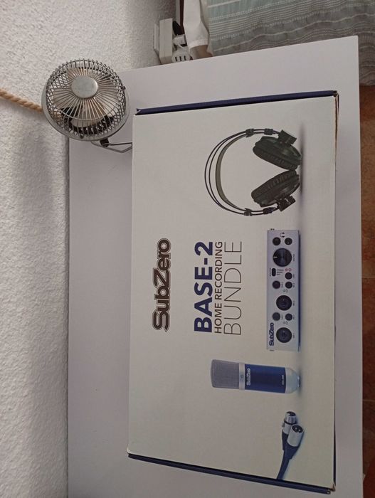 SubZero BASE-2 Pacote de Gravação Vocal em Casa