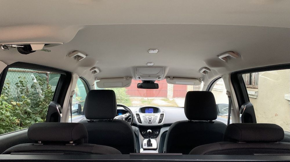 Продам автомобіль Форд 7місний. Чудова комплектація.