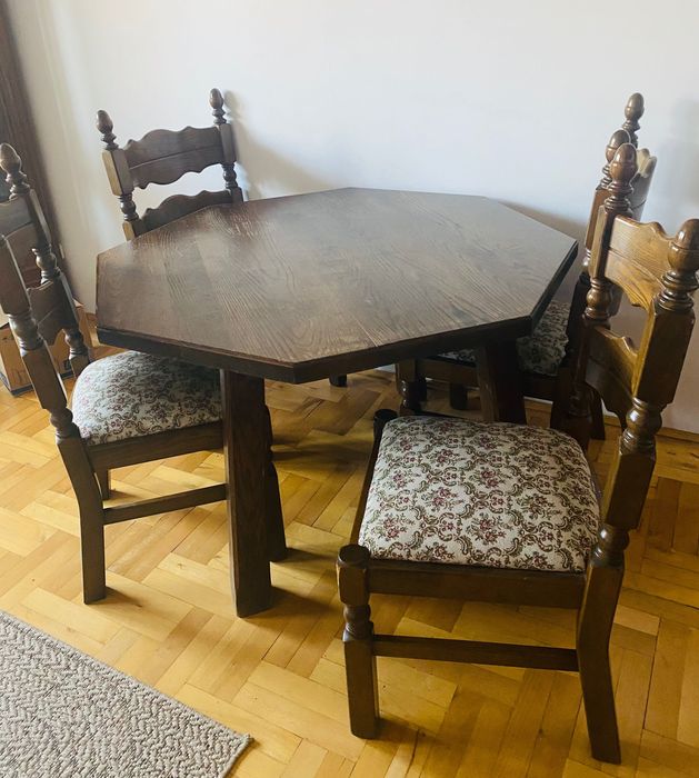 Krzesła dębowe 4 szt + stół typu holenderskiego
