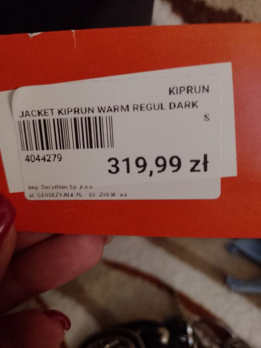 Kurtka uniwersalna nie przepuszcza wiatru
