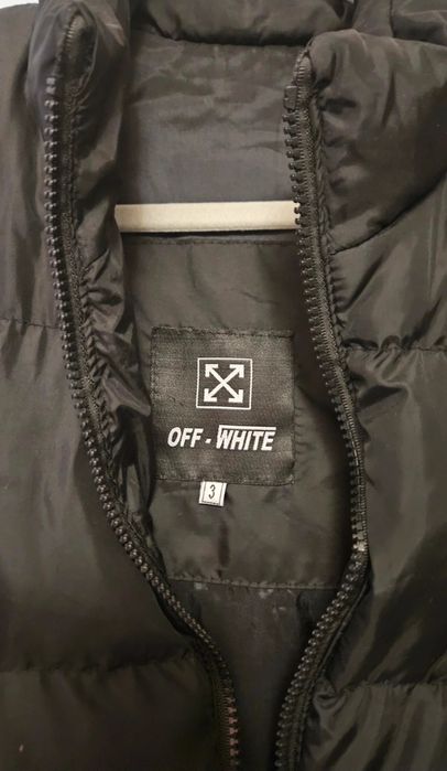 Bezrękawnik off white