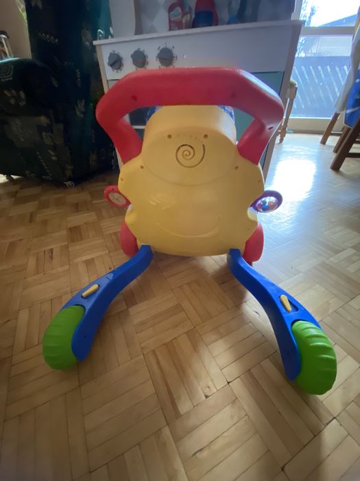 Pchacz chodzik chicco