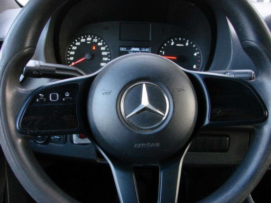 Mercedes-Benz Sprinter      2019