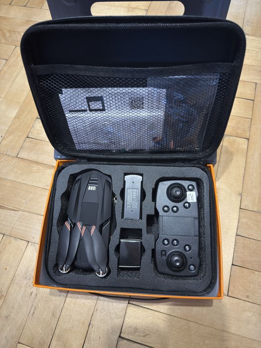 Nowy dron 2 x kamera 3 akumulatory v168 wifi unikanie przeszkód