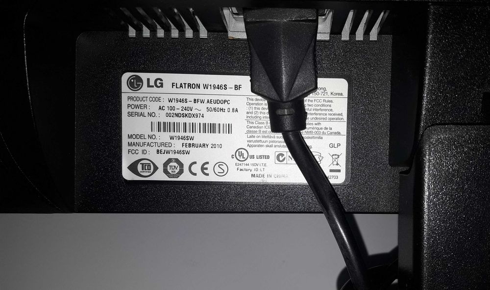 Монітор LG Flatron W1946S-BF