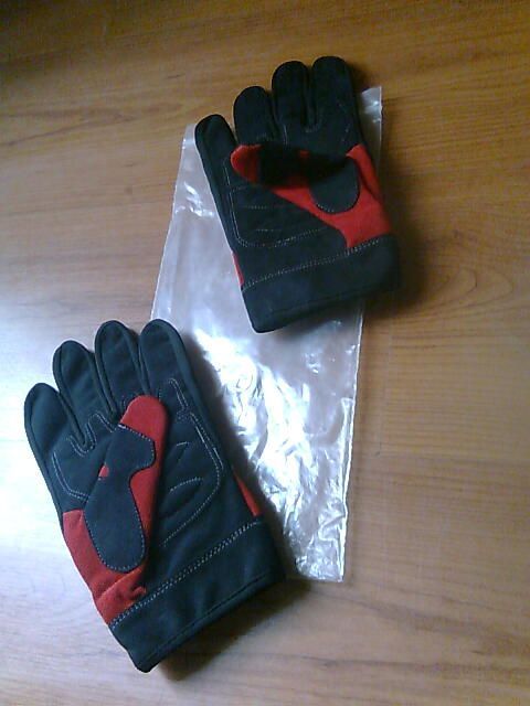 Luvas para motociclismo, novas