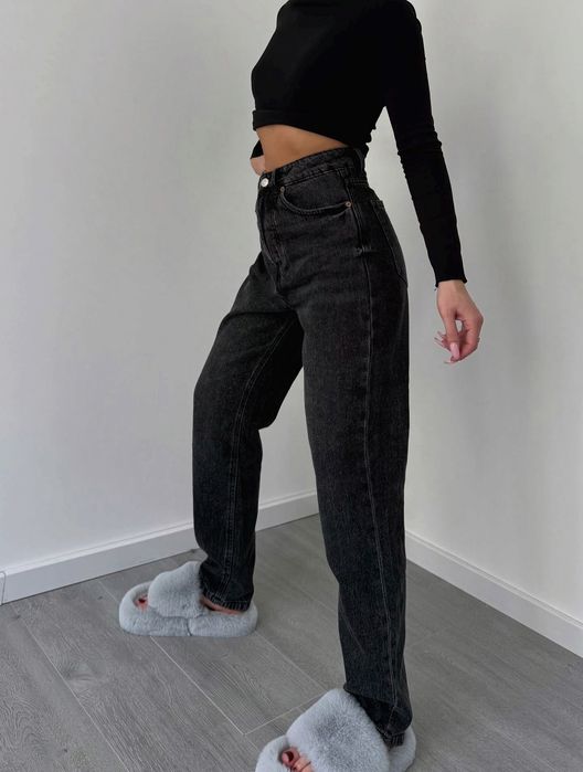 Чорні джинси страдіваріус