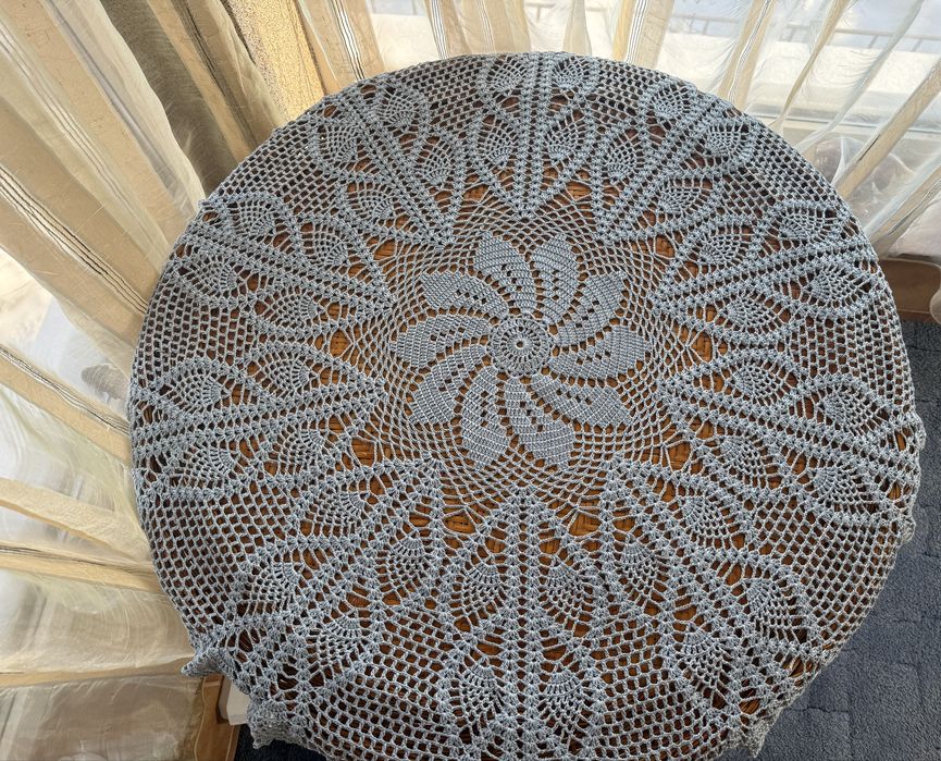 Скатертина на стіл