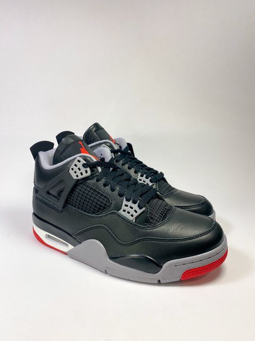 Air Jordan 4 Retro Bred Reimagined - 42.5 / 44 / 44.5 EU